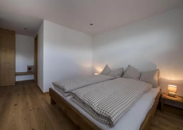 Huwetz 1 * ベットメラルプ