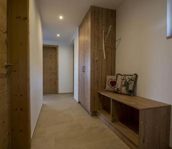 シャレー Huwetz 1 ベットメラルプ